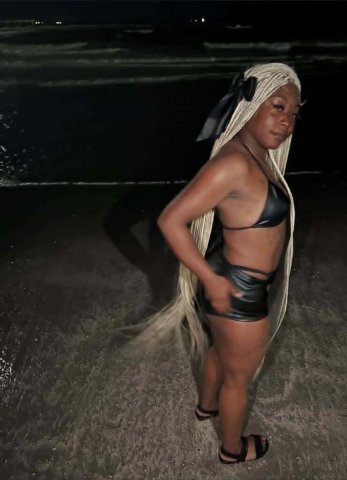 😌 Lets Have Fun cum😩 see me or i drive Sexy catch 😍me while you can 💦😩 IN CALLS - 24 - 1