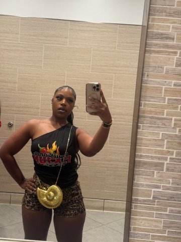 baddie need attention - 26 - 1