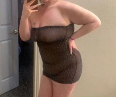 YOUNG,TIGHT AND WET PUSSY🤪GUARANTEED TO MAKE YOU NUT 💦 - 22 - Image 2