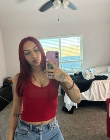 Available out or incall car The best experience full service - 24 - 1