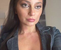 Classy Brunette Who Knows How to Get the Job Done - 25 - Image 3
