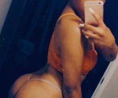 upscale asian babe - 23 - Image 2