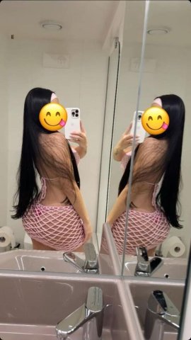 Hello love, I’m available at any time⏰ If you’re looking for something intense and discreet... here I am 😈💋 - 28 - 1