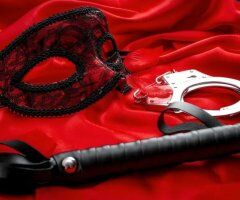 Luxurious Mistress Valentyna Mature and Dominant visiting🚻⚧️ AVAILABLE 🛃🔥 - 40 - Image 5