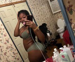 no outcalls only incalls qv is $100 only 10 mins or when you nut yo time is up, hour is $180 no anal dont txt md if nof serious you will be blocked head is extra $25 bbj $30 😛😛🥰🥰🥰 - 18 - Image 4
