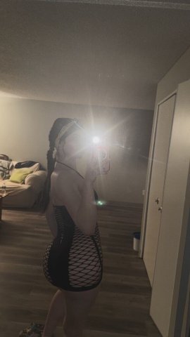 The new girl next door waiting to be soaked💦 - 22 - 1