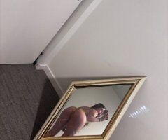 The new girl next door waiting to be soaked💦 - 22 - Image 7