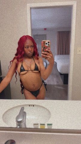 pretty petite chocolate - 28 - 1