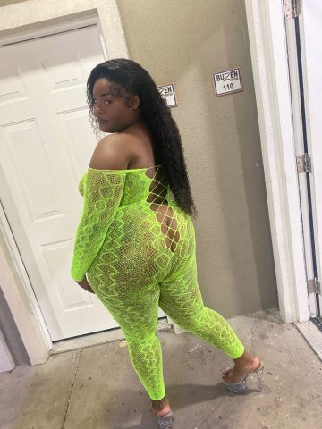 I ACCEPT AA💦 NEW IN TOWN 🧚🏽✨ An Experience Money Can’t Buy… But the Right Gentleman Can Afford ✨ - 24 - 1