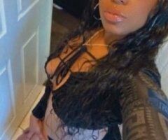 Girls with glasses eat so much dick & pussy be wetter🤤 AND WE REALLY LOVE HEAD You can come to me in Southfield 🏨 or I can come to you 🚘 - 29 - Image 2