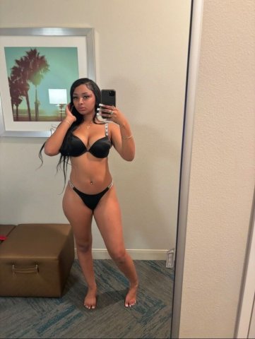 INCALL AVAILABLE NOW 🌹 - 20 - 1