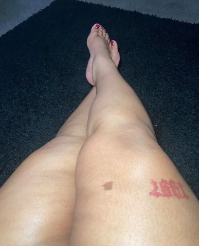 BBW🍑Lover Come See What We Get Up🍒 Your Favorite Fatish Princess Available💅 Dirty mind🤍 Teasing u one naughty thought at a time💕 Come closer... if you dare🔥 Spoil me or stay useless💸✨ 💋 - 34 - 1