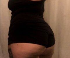 Winston-Salem escorts - pretty eyes, thicc thighs, - 32