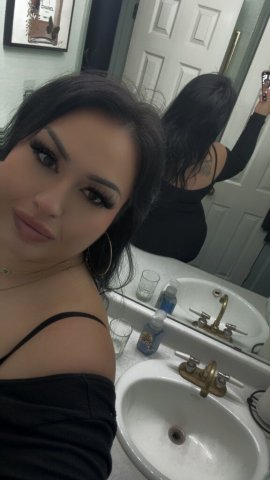 thick tall latina - 42 - 1