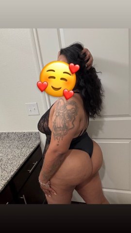 CUM HERE DADDY 😘 One Night ONLY I'm From Out of Town - 25 - 1