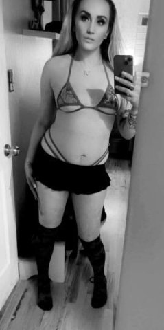 Im Back!!! ---Bad Girl EMILY----🎀 Horny 🎀Sexy🎀Sweet❣•Outcall•Carplay📍AVAILABLE NOW!!⭐ - 32 - 1