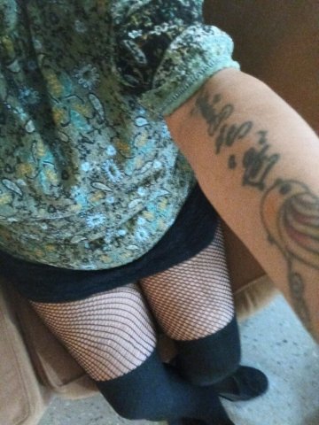 MILF 44yo BBW Latina LES Manhattan - 44 - 1