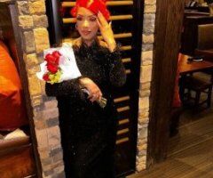 Manhattan escorts - just looking for a sugar daddy 😻 - 25