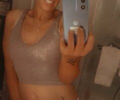 SEXY SLUT FOR YOUR EARLY MORNING PLEASURE - 36 - Image 10