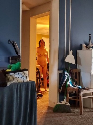 looking for big stud - 38 - 1