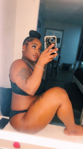 AVAILABLE now🥰💃🏾📲 - 24 - 1