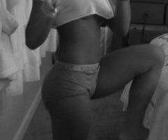 Milwaukee escorts - outcalls in incalls 24hour - 20