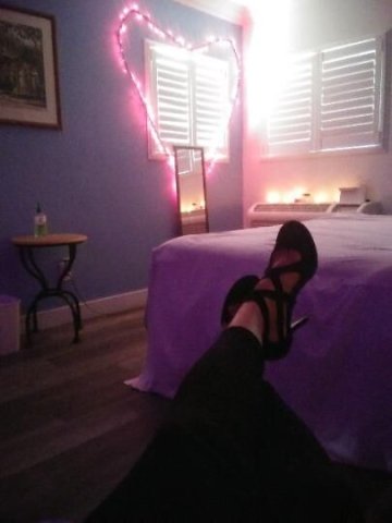 OUTCALL2/U🎸BackINTOWN👅LET'S ROCK &ROLL👅DON'TGETSCAMMED👎NOGIFTCARDS🎸❌️NODEPOSIT ❌️👎🍹🍹LATINA MAMASITA BEAUTIFUL FACE FUN ATTENTIVE SEXY MAMASITA MILF 🌶💃🇮🇹 - 40 - 1
