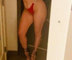 HOT MILF - 35 - Image 11