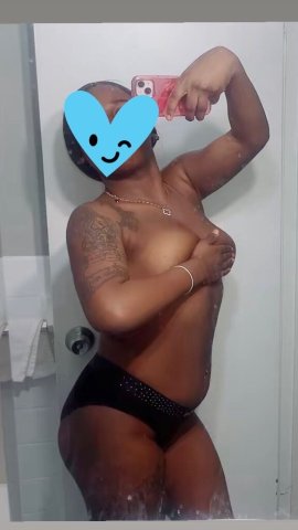 1 girl specials 🥰 , DOING INCALLS DMs open If Serious! - 22 - 1