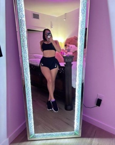 LATINA NINFOMANA NUEVA EN EL AREA DISPONIBLE 24/7 - 27 - 1