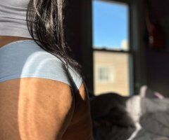 Chambana escorts - OUTCALLS ONLY!!!! - 25