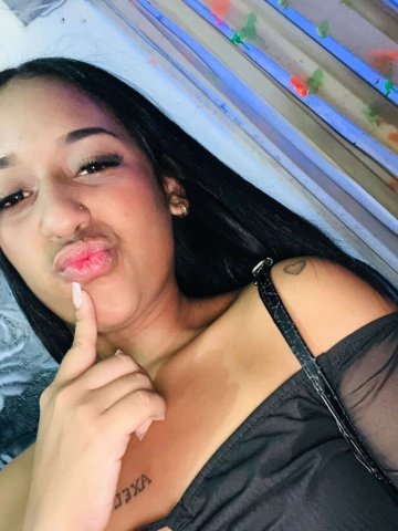sexi latina nueva en esta plataforma conoceme joven nueva - 18 - 1