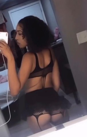 Sexy Red Bone - 25 - 1
