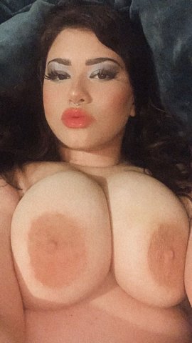 20 yr old thicc latina ready to show you a good time, your pleasure is my high bebe! - 20 - 1