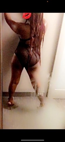 🍾🎉🥳It's my birthday 🎂weekend let's have some fun🎁🥂 💕im all over eye catching 😻 - 30 - 1