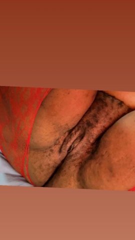 THIck FriDayS 💦💦 🍆🍑💦UR FAVORITE IS DIck SUCKER 💦🍆🤤🤤BIG SOFT JUICY BOOTY🤤🍑 👅👄 THROAT GOAT👄👅😍💦LET ME PLEASE YOU💦😍 🍧🍨THiCK SHiT 🍑✨🍧 Ready to SUcK 🫵🏾 UP 💦🙌🏾 - 30 - 1