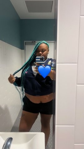 Your Favorite BBW👑🌺🌟 - 25 - 1