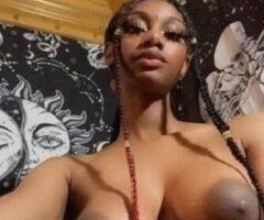 Only Add 👻Add My Snapchat.. danyqex👉 ✅.Facetime Fun.. 👌🏻Kissing lipsKissing lipsAnd Ready for incall or out call🚘car call🚗 AVAILABLE 24hrs 💖 Video Sex Chat,NEW Video Content sell... - 27 - Image 6