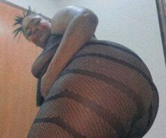 New here 🧚🏽♀Come see about trophy with the sloppy head 😩✨ - 23 - Image 8