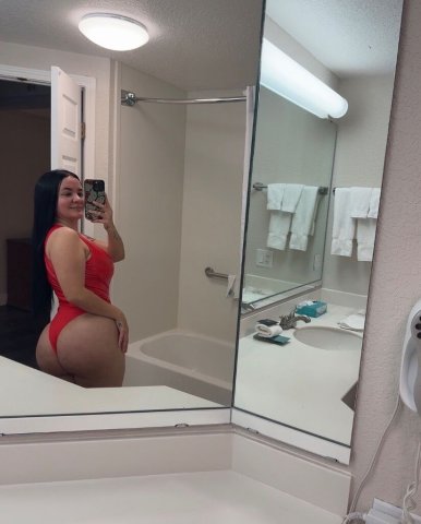 Mia 👸🏻 - 25 - 1