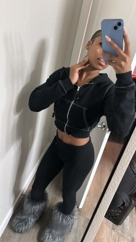 PRIVATE DANCE 🩰 , TWO GIRL 👩🏽‍❤️‍💋‍👩🏽 , INCALLS ONLY🏠 200$QV💦 - 22 - 1