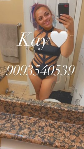 RESPECTFULLY, I DONT MEET BLACK MEN!❌JUST VISITING! OUTCALLS ONLY!!💦Let’s Have Fun!🫦Sweet And Sexy Pretty And Petite👠All Natural JUICY BOOTY🍑Upscale Independent Always Available🛍 - 30 - 1