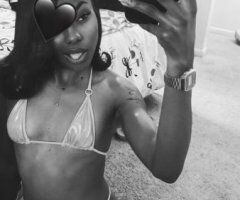 Bakersfield escorts - AVAILABLE 24/7 - 25
