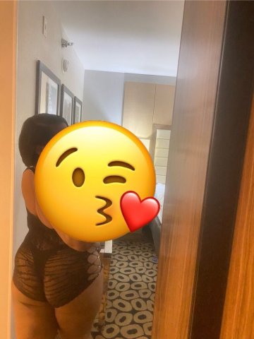 QV 80 !!!! NEW IN TOWN !!! 40DD WITH A PRETTY FACE🍭🍭😋 5'2 BUSTY FREAKY 🌊AND DISCREET ! AIMING TO PLEASE I DONT DISAPPOINT🤭💋 - 22 - 1