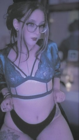 Discreet, Warm, and Unrushed — St. Louis Companion - 27 - 1