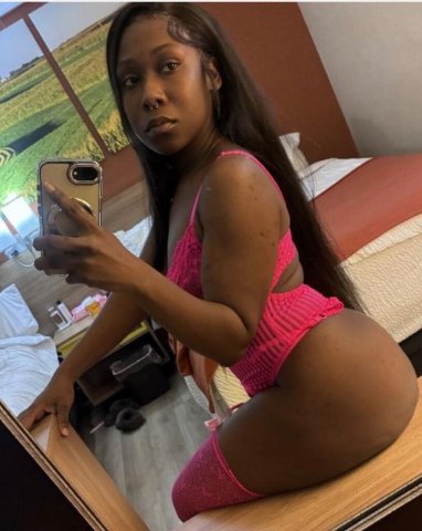 Come See Me 💦🍑IM Available ✅ - 24 - 1