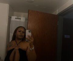 Look Me in the Eyes… Tell Me What You Want 😏 - 24 - Image 4