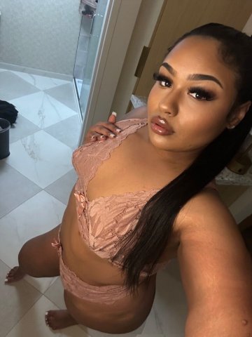 WESTBURY INCALL✅C U R V Y Filipina Cutie🌸🌺🌸Cum make this tight pssy SQUIRT💦 - 24 - 1