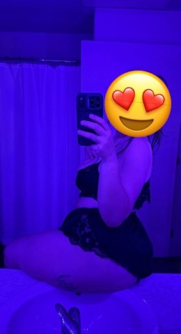 Thick latina back in town visiting 😍 (OUTCALL & CARPLAY - 25 - 1