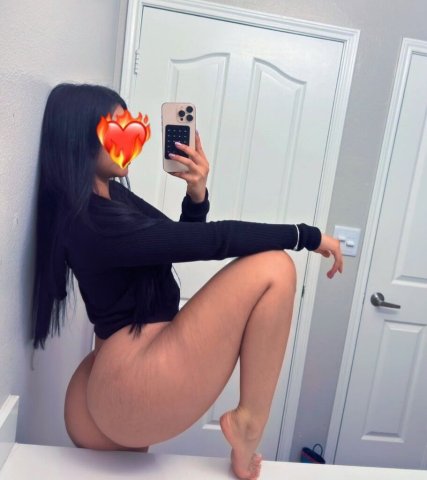 🍑Amor ❤ Llegu de Colombia para hacerte pasar rico momento, mis servicios son recomendados. Respeto tu tiempo, SOY INDEPENDIENTE. 👄Higiene y vagina caliente y apretada 🤑 - 25 - 1